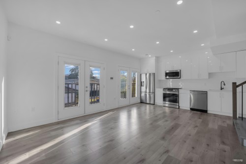 5140 Slocan Street, Vancouver, BC 