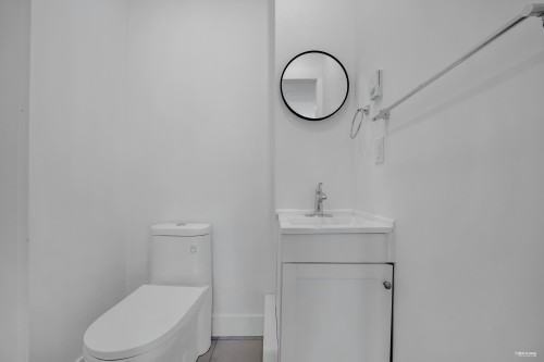 5140 Slocan Street, Vancouver, BC 
