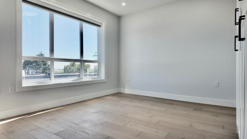1328 64Th Avenue E, Vancouver, BC 