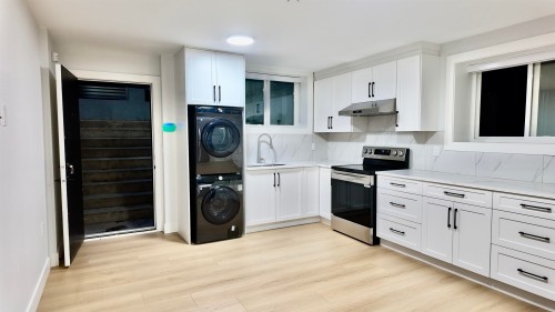 1330 64Th Avenue E, Vancouver, BC 