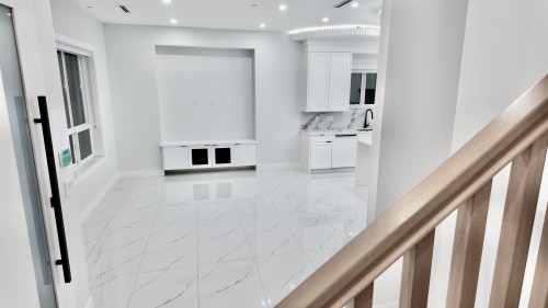 1330 64Th Avenue E, Vancouver, BC 