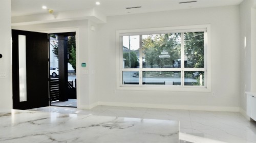1330 64Th Avenue E, Vancouver, BC 