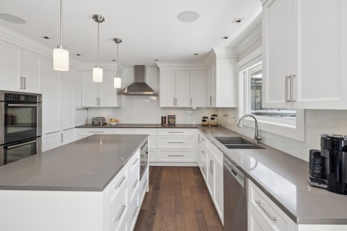 752 Shaw Avenue, Coquitlam, BC 