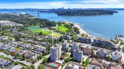 L1-555 13th Street  West Vancouver, BC V7T 2N8