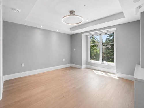 4481 15Th Avenue W, Vancouver, BC 