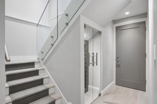 4481 15Th Avenue W, Vancouver, BC 