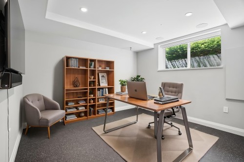 4481 15Th Avenue W, Vancouver, BC 