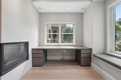 4481 15Th Avenue W, Vancouver, BC 