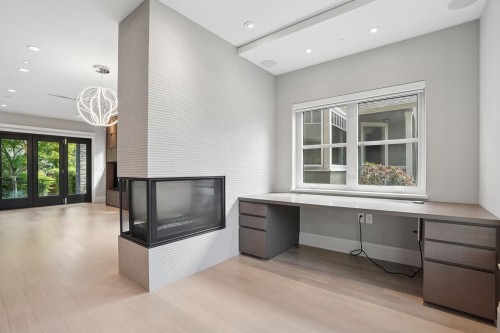 4481 15Th Avenue W, Vancouver, BC 