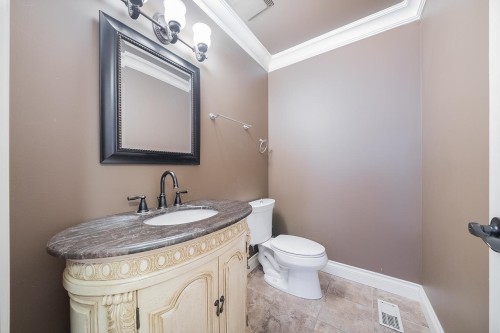870 Greenwood Road, West Vancouver, BC 