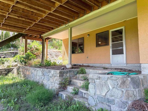870 Greenwood Road, West Vancouver, BC 