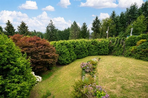 870 Greenwood Road, West Vancouver, BC 
