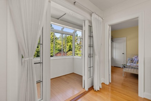 1537 40Th Avenue W, Vancouver, BC 