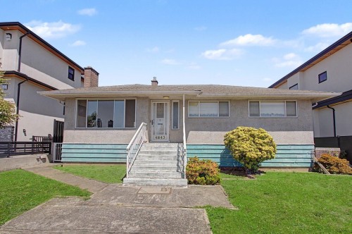 4843 Venables Street, Burnaby, BC 