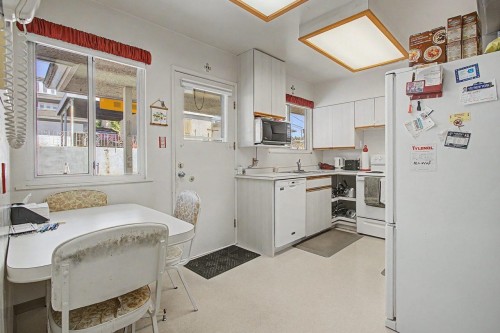 4843 Venables Street, Burnaby, BC 