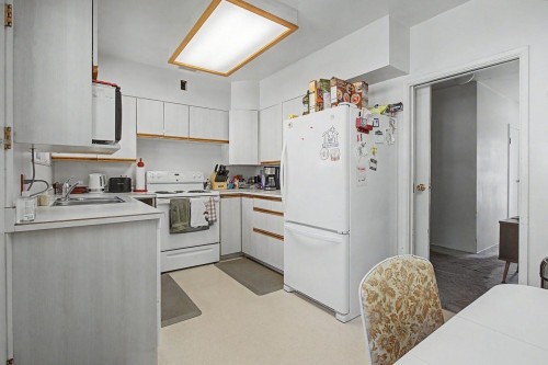 4843 Venables Street, Burnaby, BC 