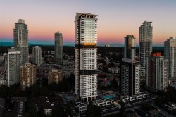 1707-720 Farrow Street  Coquitlam, BC V3J 0P3