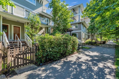 138-7388 Macpherson Avenue  Burnaby, BC V5J 0A1