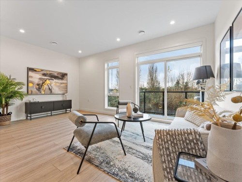 20-4337 Boundary Road, Richmond, BC 