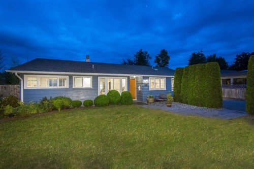 1567 Mcbride Street  North Vancouver, BC V7P 1G5