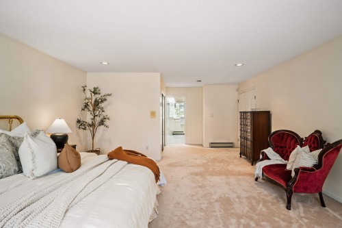 455 26Th Avenue W, Vancouver, BC 