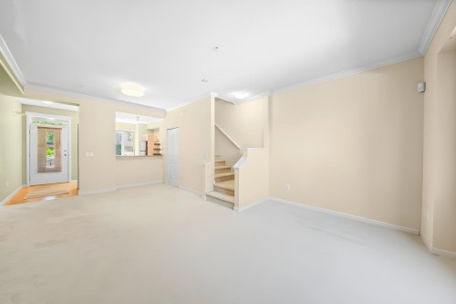 131-9229 University Crescent, Burnaby, BC - Indoor Photo Showing Other Room