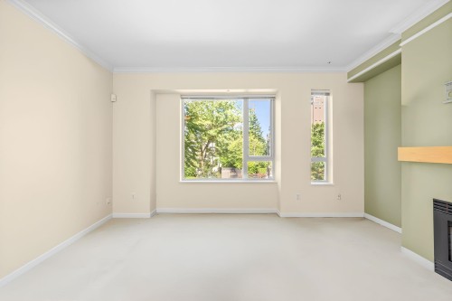 131-9229 University Crescent, Burnaby, BC - Indoor Photo Showing Other Room