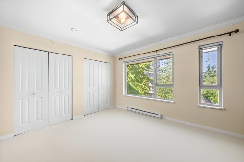 131-9229 University Crescent, Burnaby, BC - Indoor Photo Showing Other Room