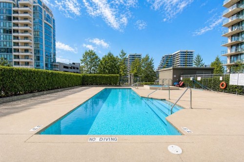 703-7362 Elmbridge Way, Richmond, BC 