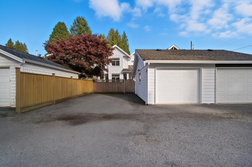 2411 George Street, North Vancouver, BC 