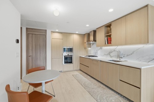 306-4880 Lougheed Highway, Burnaby, BC 