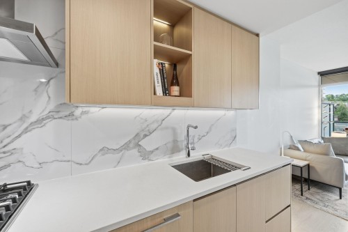 306-4880 Lougheed Highway, Burnaby, BC 
