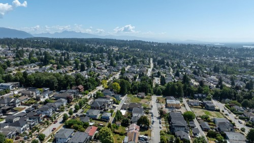 975 Edgar Avenue, Coquitlam, BC 