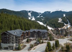 303D-2020 London Lane Whistler, BC V0N 1B2