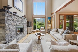 8323 Glen Abbey Lane Whistler, BC V8E 1J7