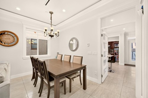 5886 Sherbrooke Street, Vancouver, BC - Indoor Photo Showing Dining Room