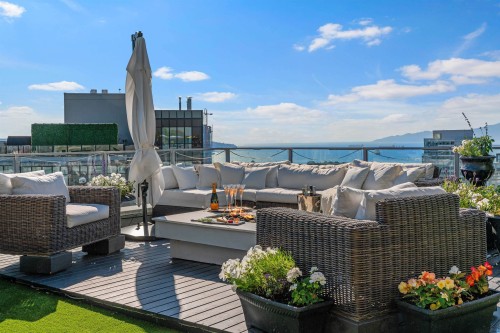 3701-1495 Richards, Vancouver, BC - Outdoor
