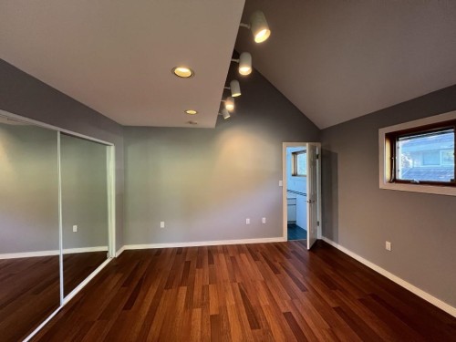 8575 Captains Cove, Vancouver, BC 