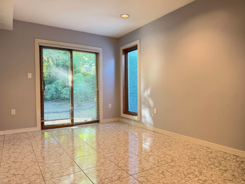 8575 Captains Cove, Vancouver, BC 