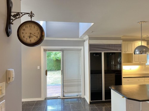8575 Captains Cove, Vancouver, BC 