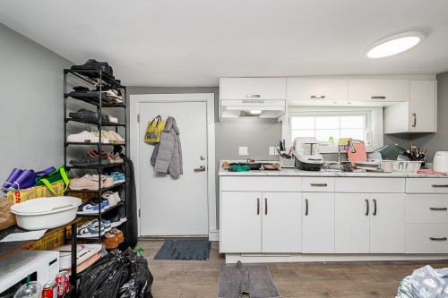2843 5Th Avenue E, Vancouver, BC 