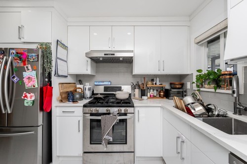 2843 5Th Avenue E, Vancouver, BC 