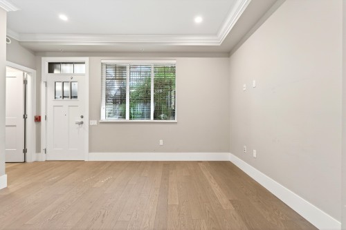 7523 Yukon Street, Vancouver, BC 