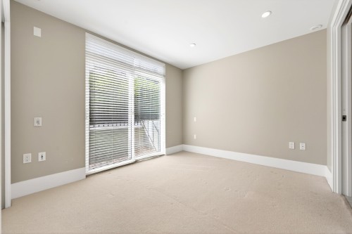 7523 Yukon Street, Vancouver, BC 