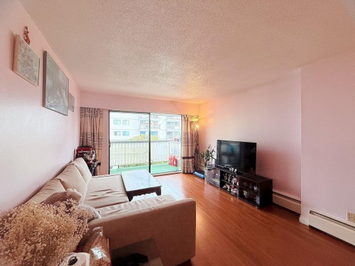 6380 Buswell St Richmond , Richmond, BC V6Y 2G2 2