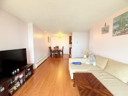 6380 Buswell St Richmond , Richmond, BC V6Y 2G2 3