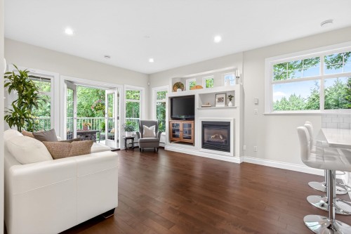 2339 St George Street, Port Moody, BC 