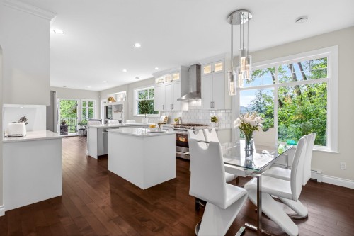 2339 St George Street, Port Moody, BC 