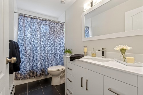 2339 St George Street, Port Moody, BC 
