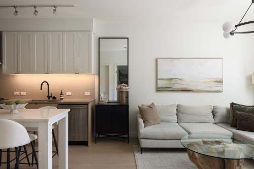 106-3205 Mountain Highway  North Vancouver, BC V7K 0A3